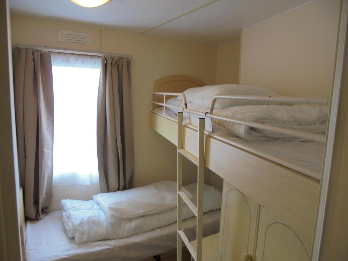 8 Berth On Coastfields Hotel Ingoldmells Exterior photo